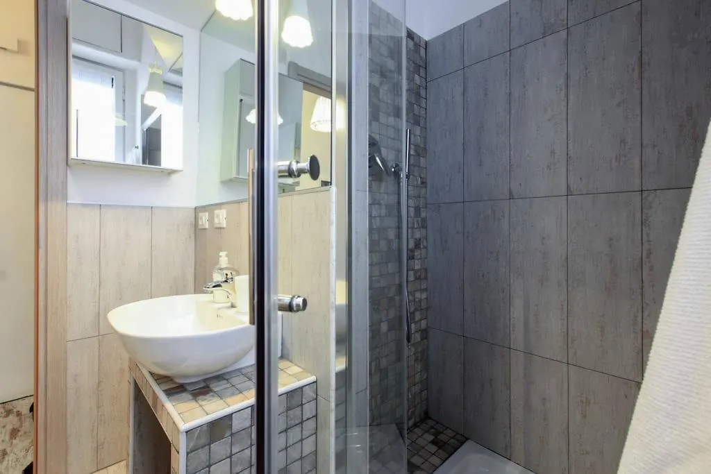 Apartment Millenuvole Casa Velino Hotel Milan
